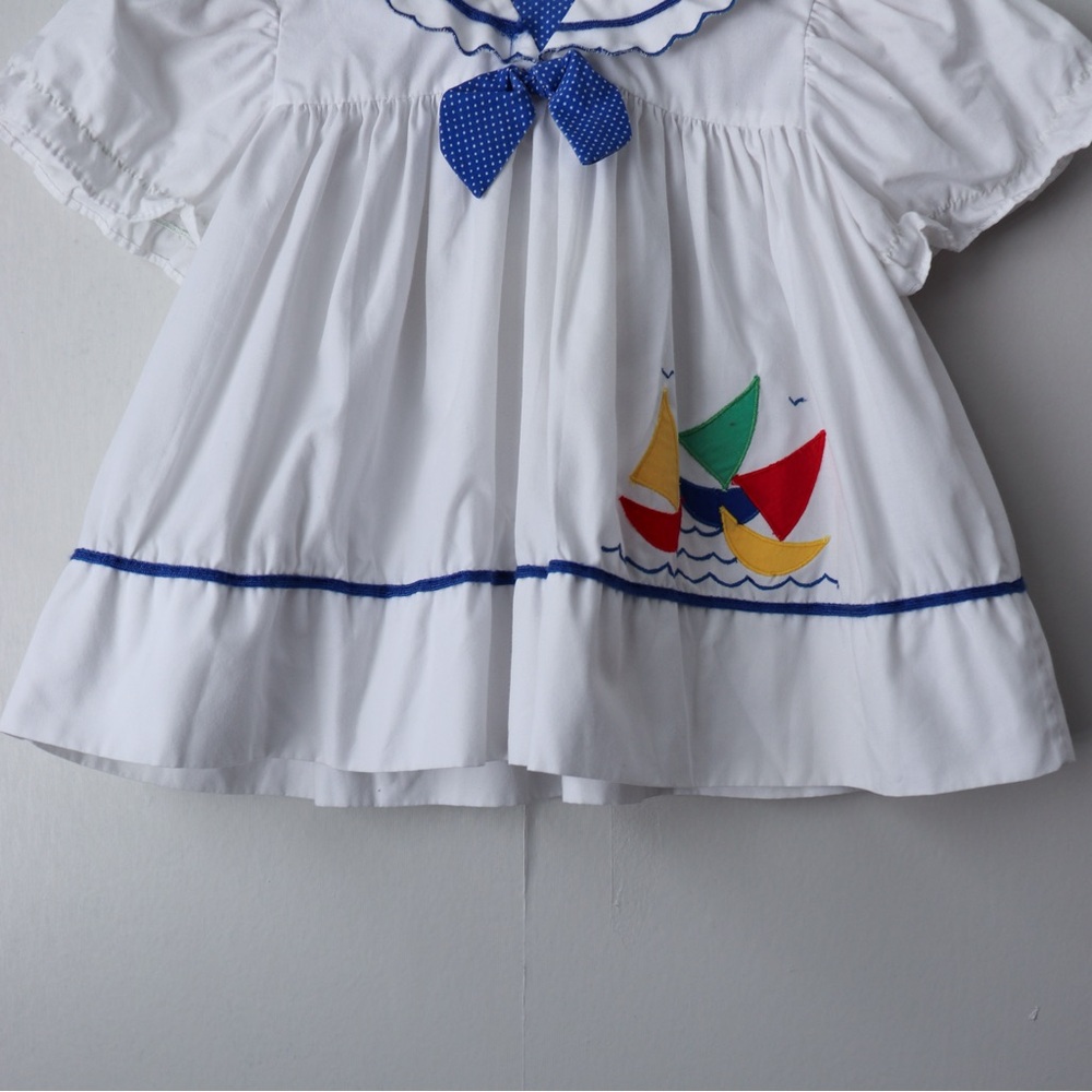 Vintage Embroidered Sailboat Nautical Short Sleeve Sailor Dress - Picture 4 of 9